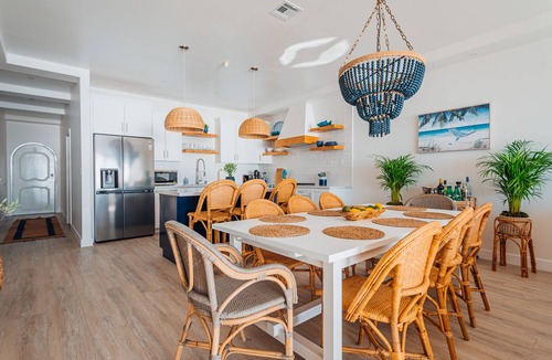 Rosarito Condo | Beachfront Luxury Condo, 3 Bedroom, Balcony, Beach access