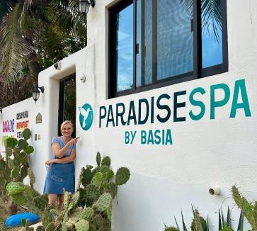 Santa Maria Tonameca Hotel | Beachfront Paradise Boutique Hotel - Alebrijes Jacuzzi Suits