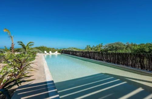 Miramar Apartment | Beachfront Paradise with Shared Pool Telchac | Depto A12