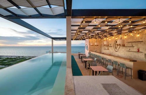 Sisal Apartment | Beachfront penthouse in Sisal - 2 bedrooms + private terrace/6 persons