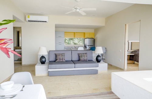 Santa Maria Huatulco Condo | Beachfront Penthouse W/Amazing Views