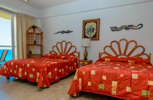 Punta Cancun Apartment | Beachfront studio with amazing views! Located on the best beach in Cancun!