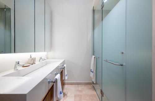 La Cruz de Huanacaxtle Apartment | Beachfront townhouse TH03A