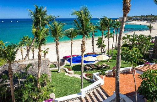 Palmilla Villa | Beachfront Villa Pacifica includes Luxury Swimming Pool & Gourmet Kitchen!