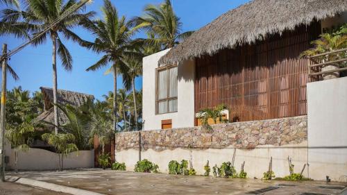Litibu Villa | Beachfront Villa Punta de Mita Litibu
