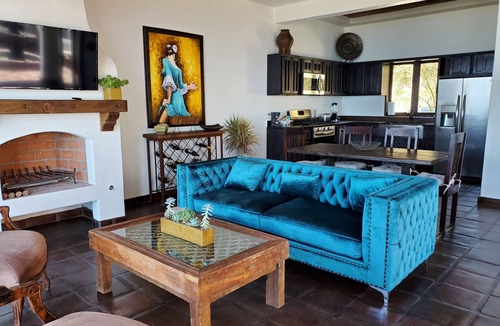 Primo Tapia House | BeachPleaseBaja - Ocean View Hacienda with Infinity Jacuzzi!