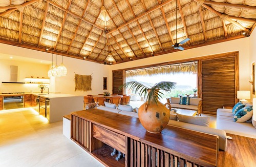 Santa Maria Huatulco Villa | Beachside Serenity & Architectural Elegance