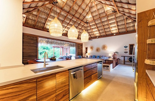 Santa Maria Huatulco Villa | Beachside Serenity & Architectural Elegance