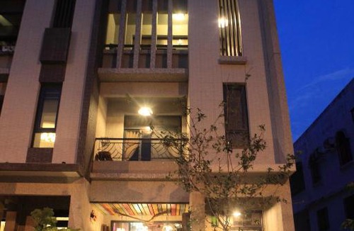 Hualien City Centre Bed & Breakfast | Bear Forest Retro B&B