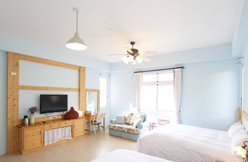 Puli Bed & Breakfast | Bear Meets Moose B&B