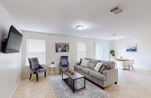 Edinburg House | Beatrice Beauty