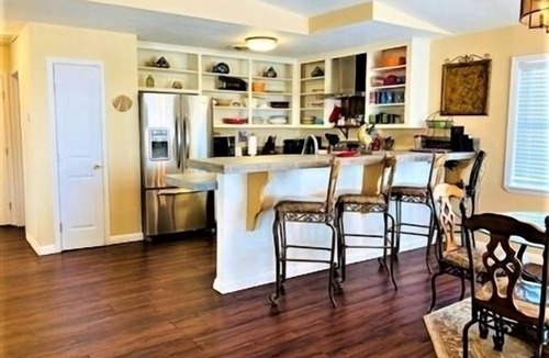 Port Mansfield House | Beautiful 3 Bedroom, 3 Bath. Private Fishing Pier. Newly Renovated.