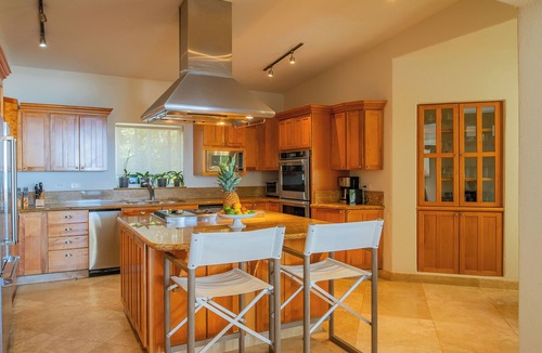San Jose del Cabo Villa | Beautiful 4-Bd Beachfront Villa — Chef & Butler Included