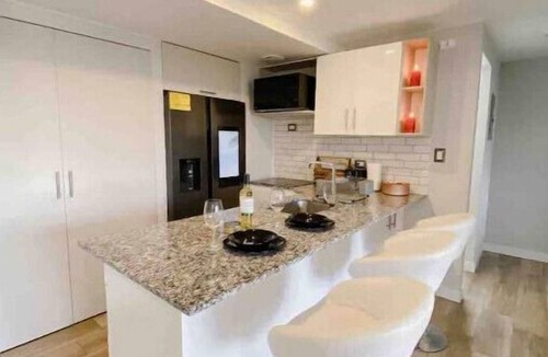Zona 13 Apartment | Beautiful apartment with Jacuzzi and Albercan