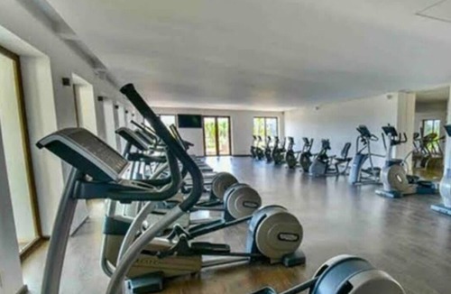 Playa Diamante Apartment | BEAUTIFUL ACAPULCO APARTMENT ON THE BEACH