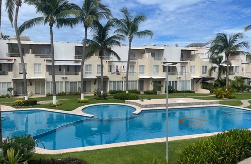 Granjas del Marques Apartment | "Beautiful apartment with pool just steps from the sea - Caracol Diamante".