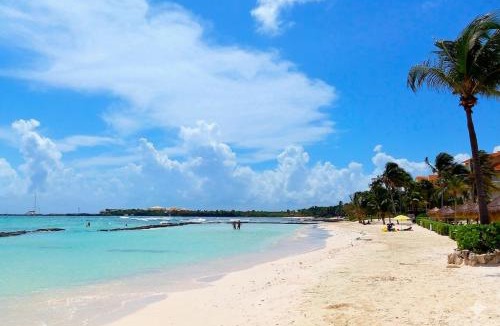 Puerto Aventuras House | Beautiful apartment, prime location, beach 2 minutes away