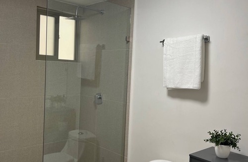 Juarez Municipality House | Beautiful clean house very close to the consulate!