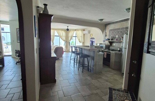 Hidalgo Condo | Beautiful condo #16 with 2 pools on the waterfront