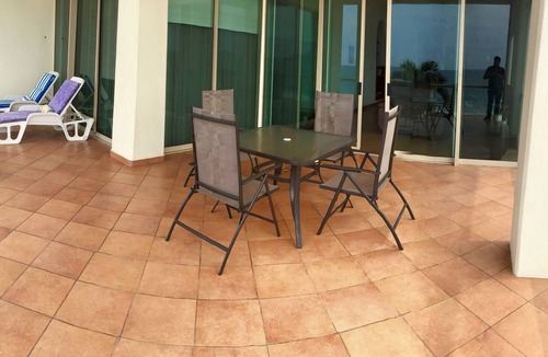 Residencial Salagua Condo | Beautiful condo with spectacular view and on one of the best location
