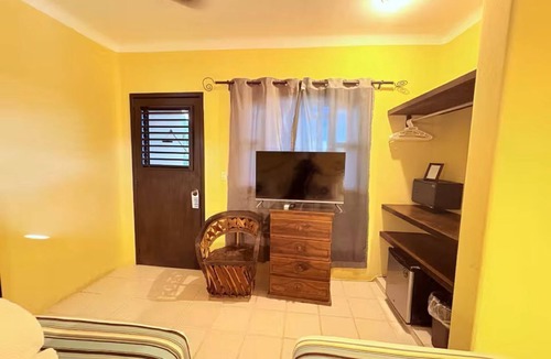 Centro Hotel | Beautiful DBL Bed Suite in the heart of Playa