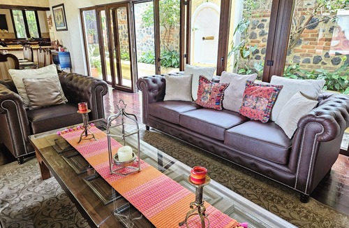 Ciudad Vieja House | Beautiful House in Antigua Guatemala, Ideal for families or groups of friends.