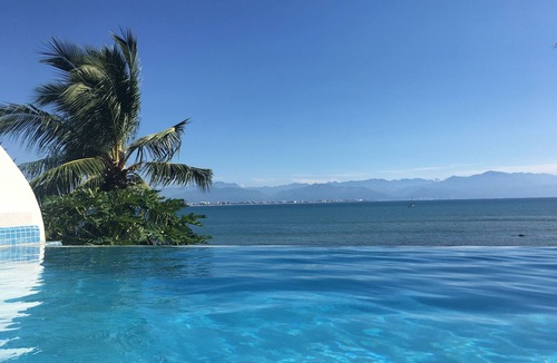 La Cruz de Huanacaxtle House | Beautiful Beachfront Casa, private HEATED pool, between Bucerias & LaCruz!