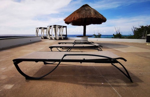 Zona Hotelera Norte Condo | Beautiful 3 Bedrooms Ocean Front Condominium 🥂 With the Best Sunsets View .