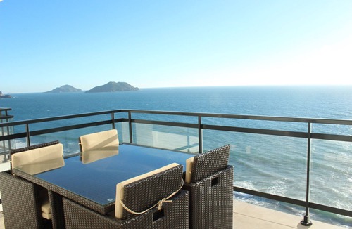 Mazatlan Condo | Beautiful New Beach condo in Pearl Tower, Mazatlan