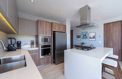 Ildefonso Green Condo | Beautiful New Condo Centrally Located in Cabo!