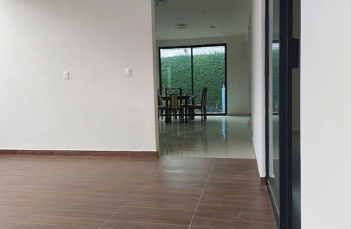 San Lorenzo Cacaotepec House | Beautiful new house in a very quiet and safe town. Pet friendly.