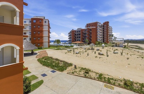 San Pedro Mixtepec Apartment | Beautiful Ocean View Studio