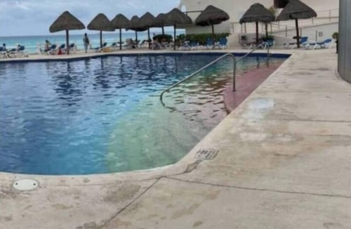 Zona Hotelera Apartment | Beautiful ocean view front villa balconny turquoise sea swim