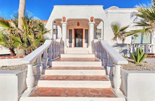 Las Conchas House | Beautiful Oceanview Bungalow Barefoot Bungalow 2