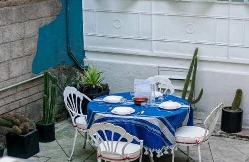 Santa Maria la Ribera Apartment | Beautiful Room in Mexican Colonial House