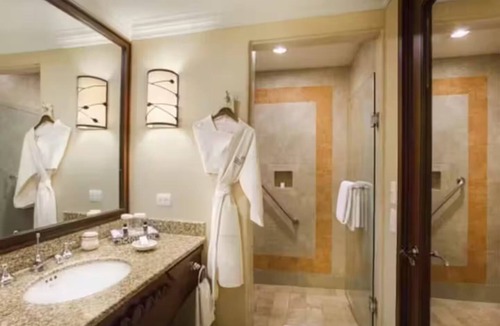 Paraiso Escondido Resort | Beautiful Town Sunset Beach Suite - Pueblo Bonito Sunset Beach Golf & Spa Resort