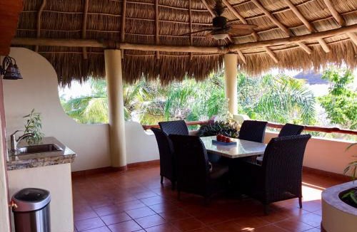 La Cruz de Huanacaxtle House | Beautiful Tropical House with Ocean VIEWS!