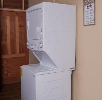 Santa Ana Apartment | Beautiful Wooden Cabin W AC
