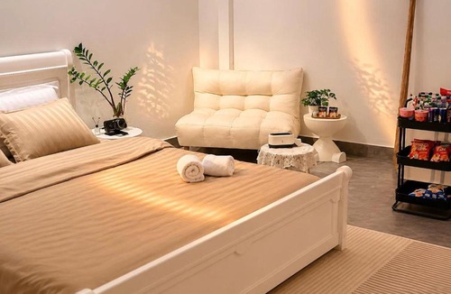 Le Chan Hotel | BeHomestay