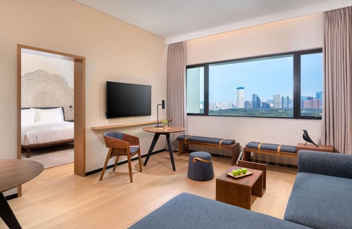 Middle Chaoyang Hotel | BEI Zhaolong Hotel, part of JdV by Hyatt
