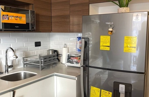 Zona 10 Apartment | Bello Apartamento Tipo Estudio en el Corazón de la Zona 10 de Guatemala