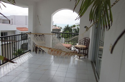 Punta Cancun Condo | Best Beach in Cancun! Beachscape Villa in Hotel Zone