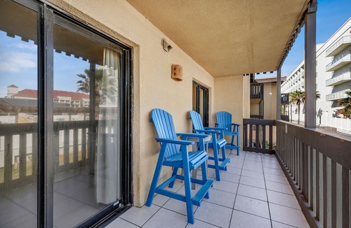 South Padre Island Condo | "Best in Class" Beachside Condo, Steps from Beach