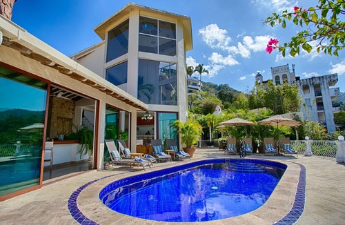 Conchas Chinas Villa | BEST SUNSET ROMANTIC PRIVATE VILLA W PRIVATE POOL, JACUZZI & STAFF 4BD