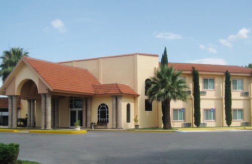 Montemorelos Hotel | Best Western Bazarell Inn