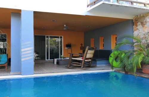Valladolid House | BIG AND SWEET HOUSE WITH POOL - LA RÊVE
