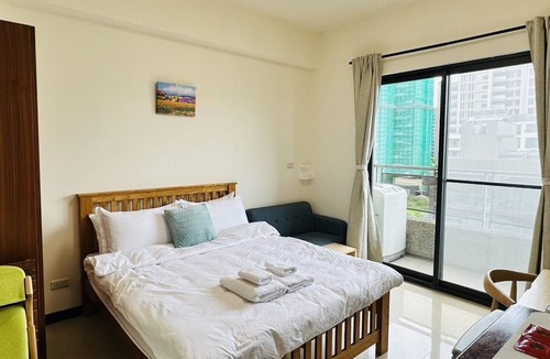 Zhubei House | Big Open Space, With Amazing Views and Natural Light