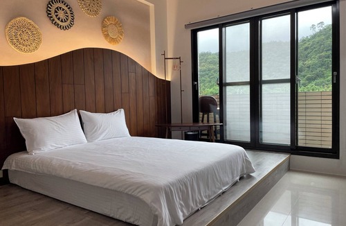 Toucheng Bed & Breakfast | Blue Sea and Sunny B&B