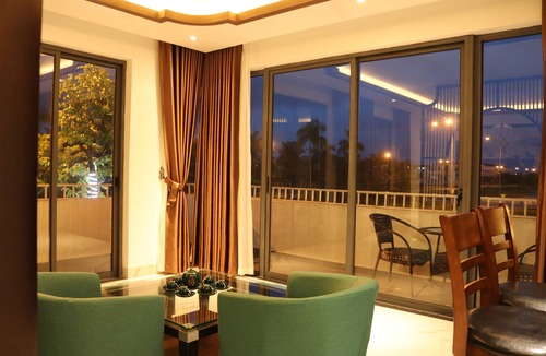 Huong Thuy Apartment | Blue Sea Hue Hotel