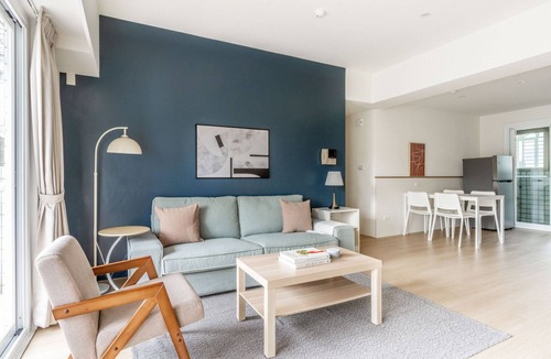 Xinyi Apartment | Blueground | Jingxin District, balcony, nr park (TPE-5)